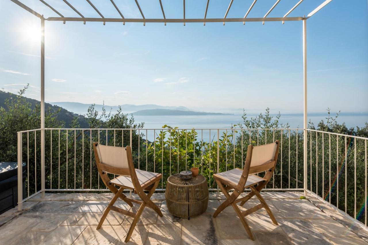 Villa Rizes Sea View Nisaki  Esterno foto